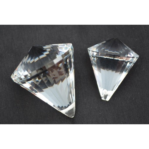 Камень Конус в Подольске Гусь Хрустальный